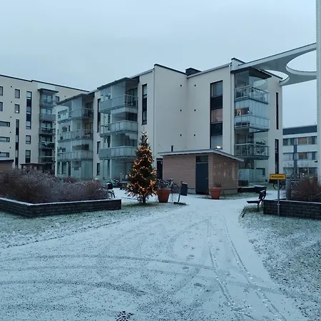 Fresh 2br, Sauna And Free Parking